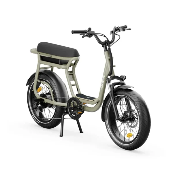 Vélo YUVY 2 Compact Cargo chez Carlanges Bicyclette, vélo cargo électrique compact idéal pour transporter enfants et charges en ville.